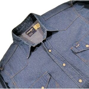 Vintage 90s Wrangler Denim Shirt Men 16.5x34 Pearl Snap Cotton Western Made USA